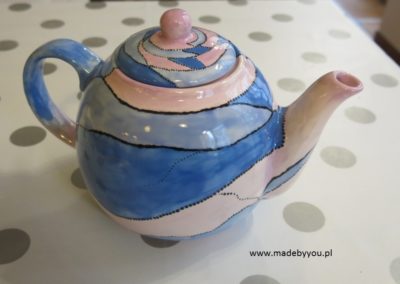 czajnik ręcznie malowany